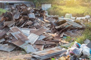 hauling debris and junk from demo site